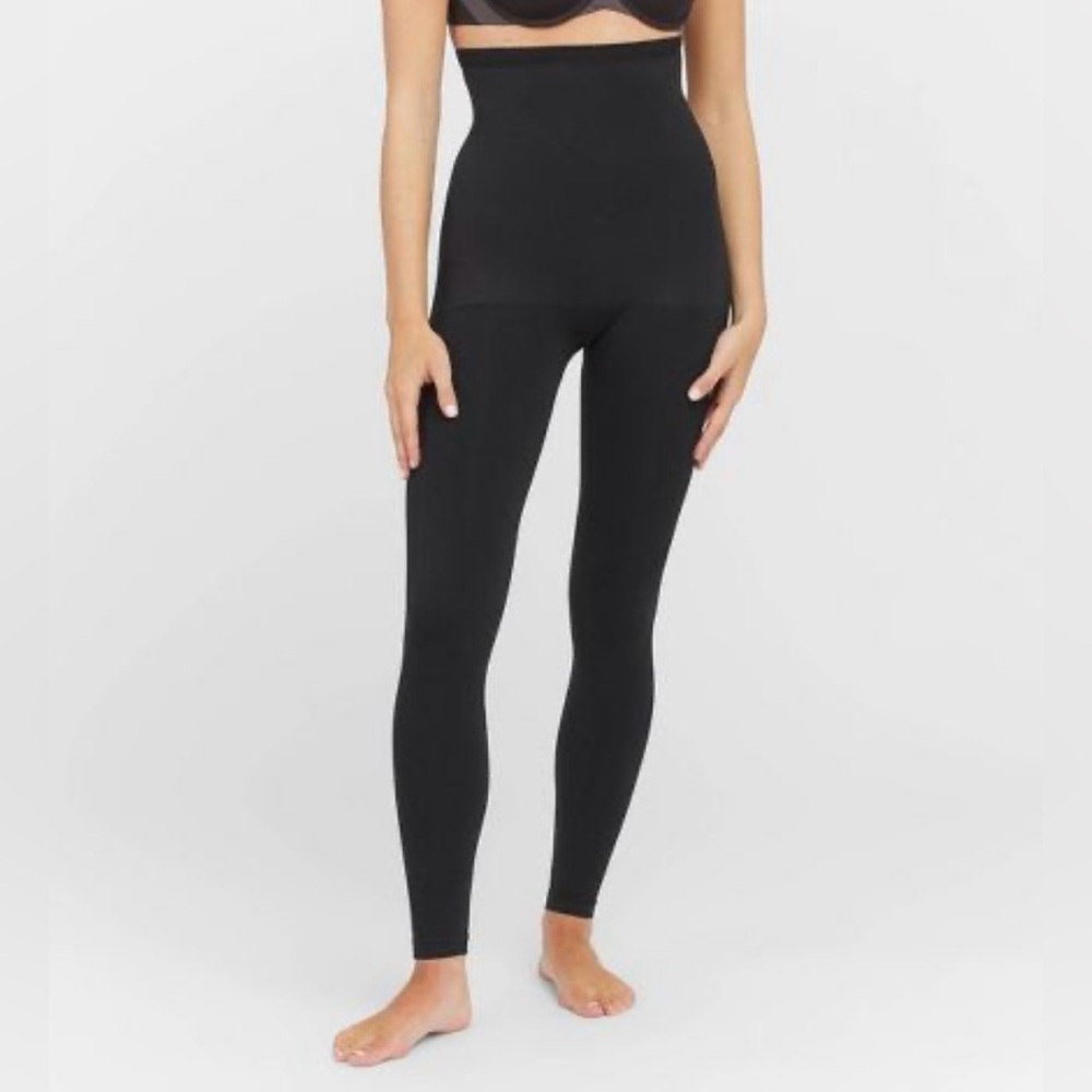 ASSETS by SPANX Women's High-Waist Seamless Leggings - Black